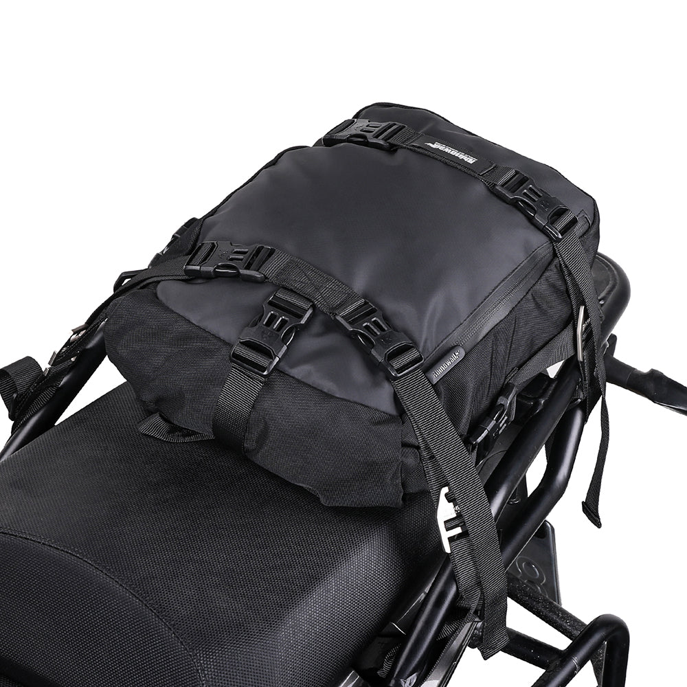 Motorbike Pannier Bag 10L made by Rhinowalk is a multiple use bag that can be used as a fuel tank bag, a pannier bag or a backpack
